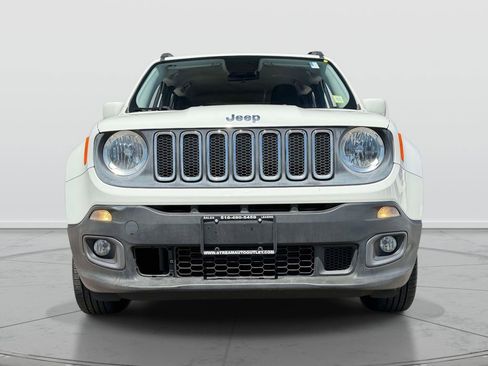 Used 2016 Jeep Renegade Latitude w/ Cold Weather Group AWD/4WD image 2