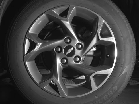 Used 2025 Chevrolet Trax LT FWD image 14