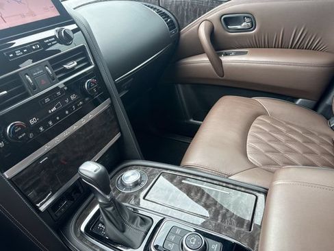 Used 2024 Nissan Armada Platinum w/ Captain's Chairs Package AWD/4WD image 27