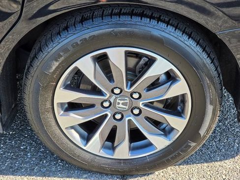 Used 2023 Honda Odyssey EX-L image 15