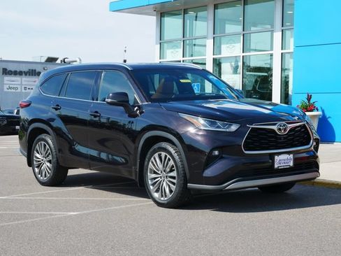 Used 2020 Toyota Highlander Platinum AWD/4WD image 23