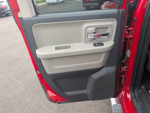Used 2011 RAM 1500 Classic SLT w/ Remote Start & Security Group AWD/4WD image 31