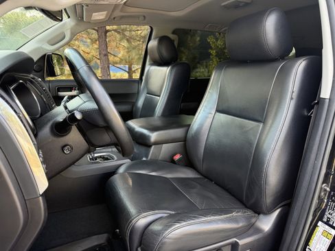 Used 2021 Toyota Sequoia Nightshade image 37