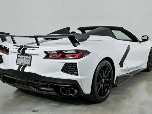 Used 2023 Chevrolet Corvette Stingray Preferred Conv w/ 2LT RWD image 12