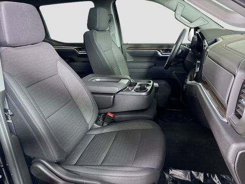 Used 2026 Chevrolet Silverado 1500 LT image 31