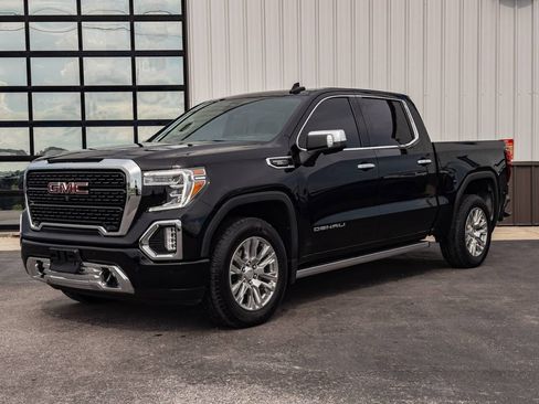 Used 2022 GMC Sierra 1500 Denali w/ Denali Reserve Package AWD/4WD image 1