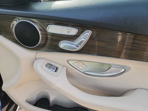 Used 2016 Mercedes-Benz C 300 4MATIC Sedan image 29