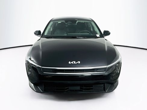 Used 2025 Kia K4 FWD image 2