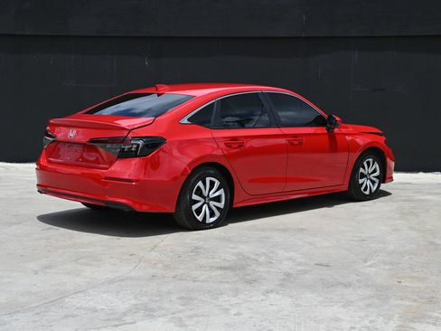 Used 2025 Honda Civic LX image 5