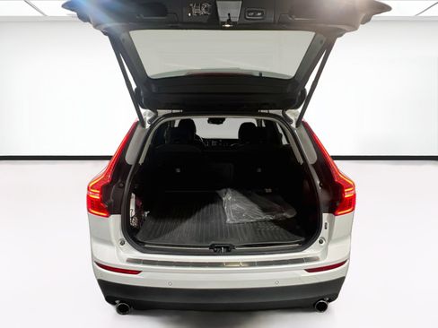 Used 2021 Volvo XC60 T5 Momentum w/ Advanced Package AWD/4WD image 20