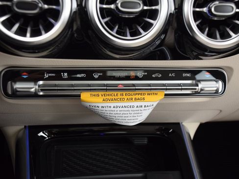 New 2026 Mercedes-Benz GLA 250 image 26