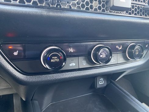 Used 2023 Honda HR-V Sport image 33