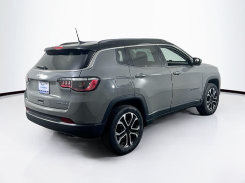 Used 2022 Jeep Compass Limited AWD/4WD image 5
