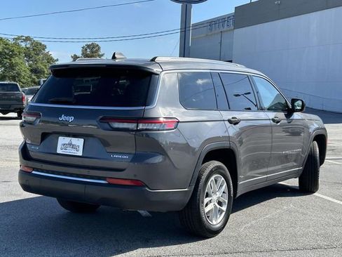 Used 2023 Jeep Grand Cherokee L Laredo w/ Luxury Tech Group I AWD/4WD image 3