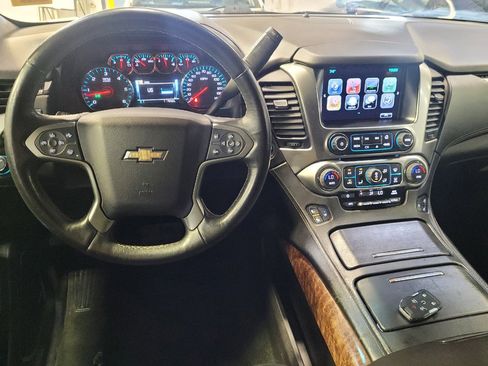 Used 2017 Chevrolet Tahoe Premier AWD/4WD image 22
