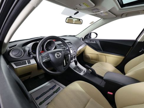 Used 2011 MAZDA MAZDA3 i Touring image 10