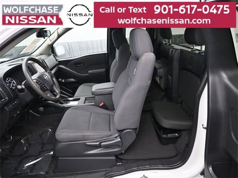 Used 2023 Nissan Frontier S image 12