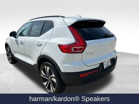 New 2025 Volvo XC40 B5 Ultra w/ Protection Package image 6