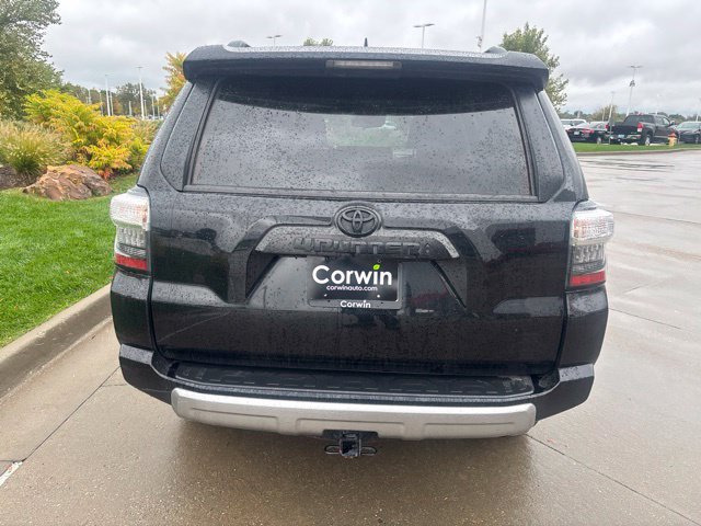 Used 2024 Toyota 4Runner TRD Off-Road Premium w/ Moonroof Package AWD/4WD image 5