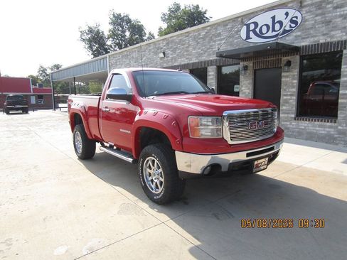 Used 2011 GMC Sierra 1500 SLE w/ Chrome Essentials Package AWD/4WD image 2