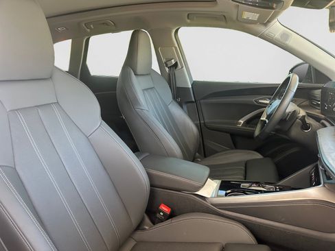 Used 2025 Audi Q5 Premium Plus AWD/4WD image 16