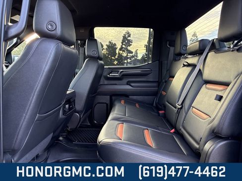 Used 2022 GMC Sierra 1500 AT4 image 19