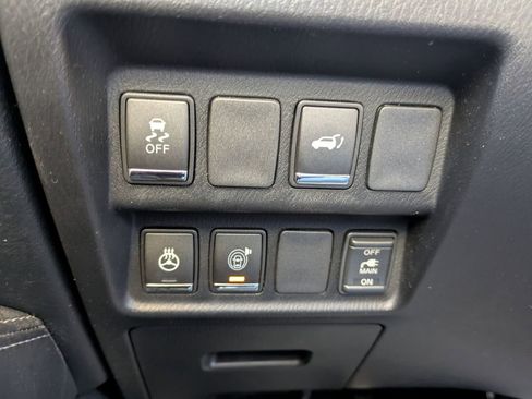 Used 2019 INFINITI QX60 Luxe w/ Essential Package image 18