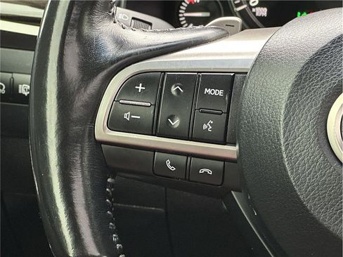 Used 2017 Lexus LX 570 4WD image 19