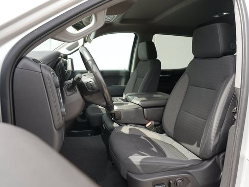 Certified 2020 Chevrolet Silverado 1500 LT AWD/4WD image 12