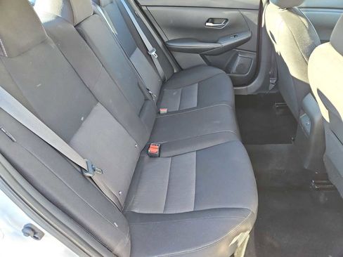 Used 2022 Nissan Sentra SV image 19