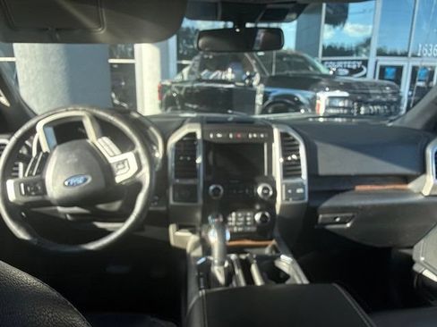 Used 2020 Ford F150 Lariat w/ Equipment Group 502A Luxury AWD/4WD image 10