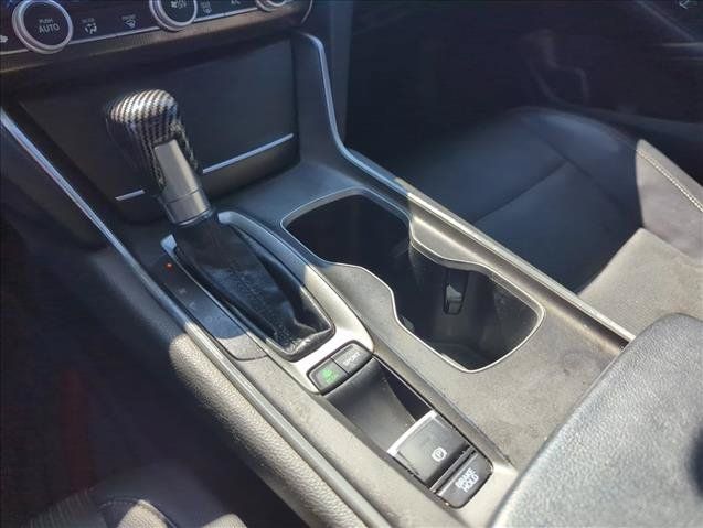 Used 2018 Honda Accord Sport image 17