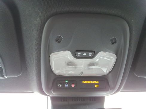 Certified 2024 Chevrolet Colorado Z71 w/ Z71 Convenience Package 2 image 34