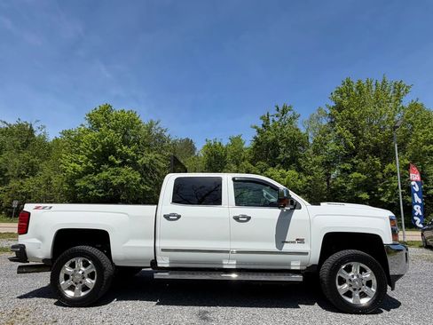 Used 2017 Chevrolet Silverado 2500 LTZ w/ Duramax Plus Package AWD/4WD image 7