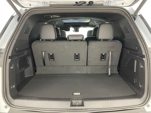 New 2026 Chevrolet Traverse Z71 w/ Driver Confidence Package AWD/4WD image 13