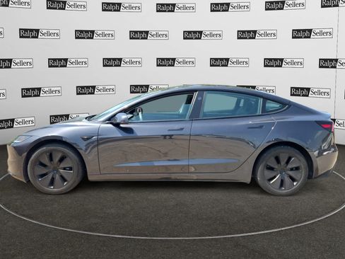 Used 2024 Tesla Model 3 Standard Range RWD image 3