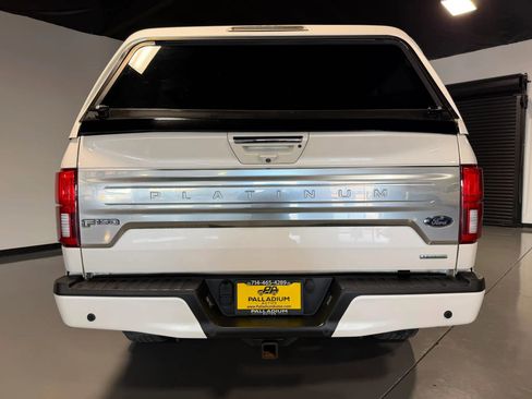 Used 2018 Ford F150 Platinum w/ Equipment Group 701A Luxury AWD/4WD image 3