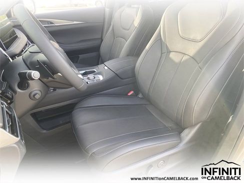 New 2026 INFINITI QX60 Luxe w/ Family Package image 21