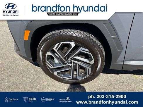 Used 2026 Hyundai Tucson Limited AWD/4WD image 32
