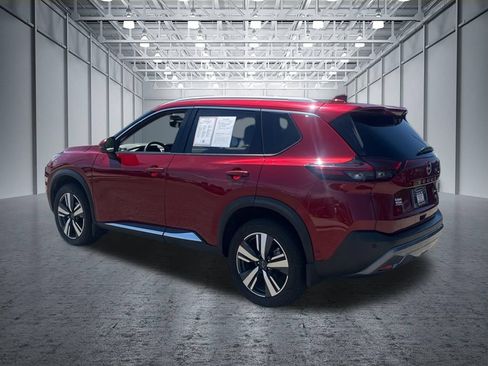 Used 2023 Nissan Rogue SL w/ SL Premium Package FWD image 5