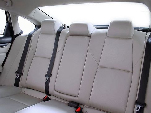 Used 2019 Honda Accord LX image 16