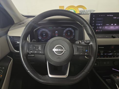 Used 2024 Nissan Rogue SL w/ SL Premium Package AWD/4WD image 14