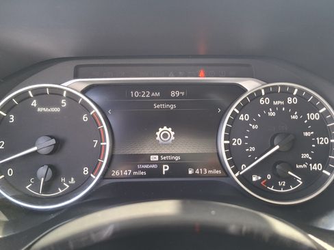 Used 2023 Nissan Rogue SV w/ SV Premium B Package FWD image 12