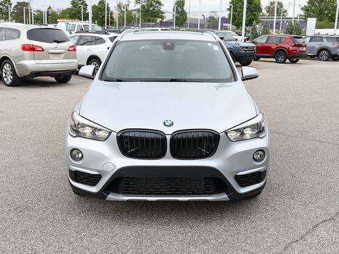 Used 2018 BMW X1 xDrive28i w/ Convenience Package AWD/4WD image 9