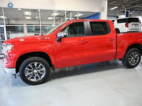 New 2026 Chevrolet Silverado 1500 LT image 8