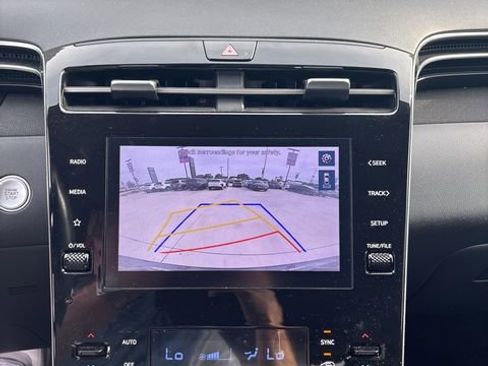 Used 2023 Hyundai Tucson SEL w/ Convenience Package AWD/4WD image 9