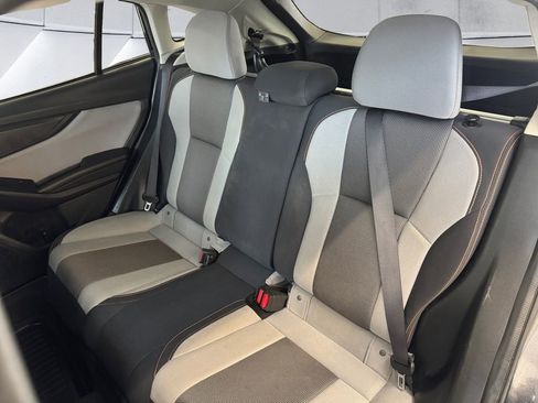 Used 2019 Subaru Crosstrek 2.0i Premium image 18