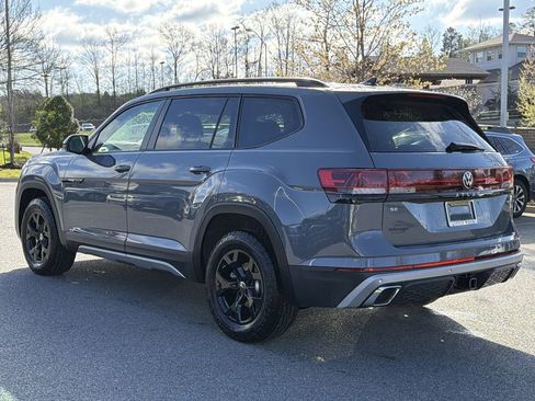 New 2026 Volkswagen Atlas Peak Edition AWD/4WD image 3