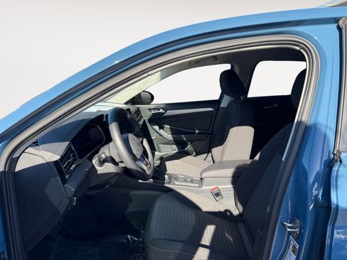 Certified 2025 Volkswagen Jetta S FWD image 10