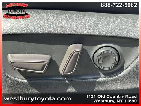 Used 2022 Toyota RAV4 Limited w/ Limited Grade Weather Package AWD/4WD image 22